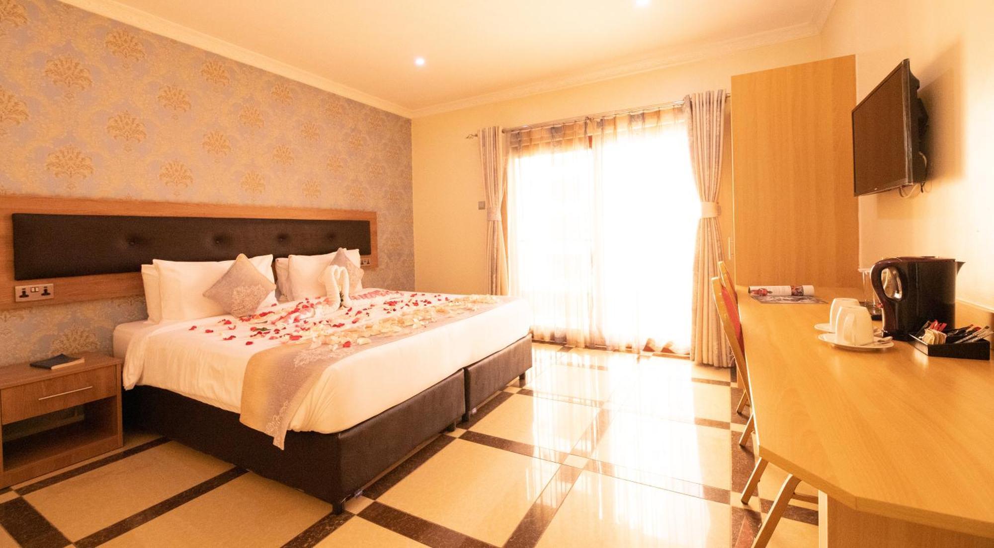 West Lerruat Hotel Nairobi Esterno foto